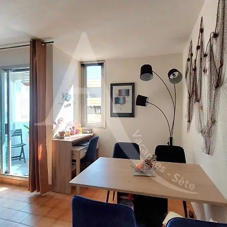 Apartment Rdc Avec Piscine, Climatisation Et Garage