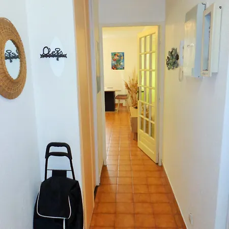 Rdc Avec Piscine, Climatisation Et Garage Sète