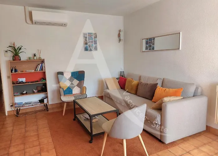 Rdc Avec Piscine, Climatisation Et Garage *